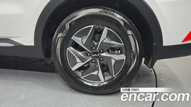 Kia Sorento — фото 22