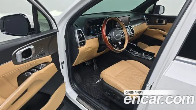 Kia Sorento — фото 10