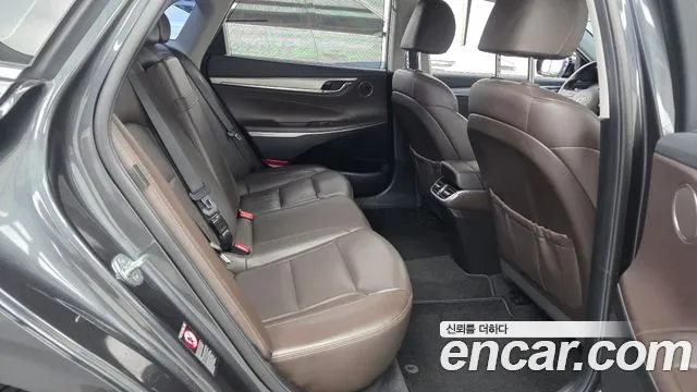 Hyundai Grandeur — фото 11
