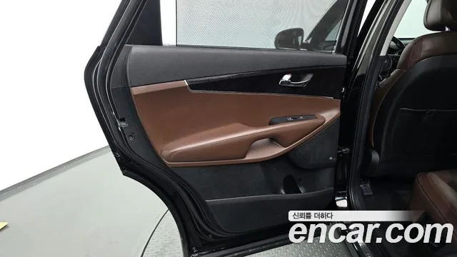 Kia Sorento — фото 25