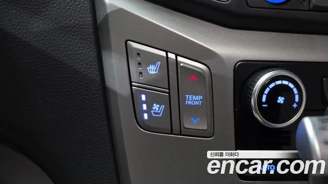 Hyundai Starex — фото 19