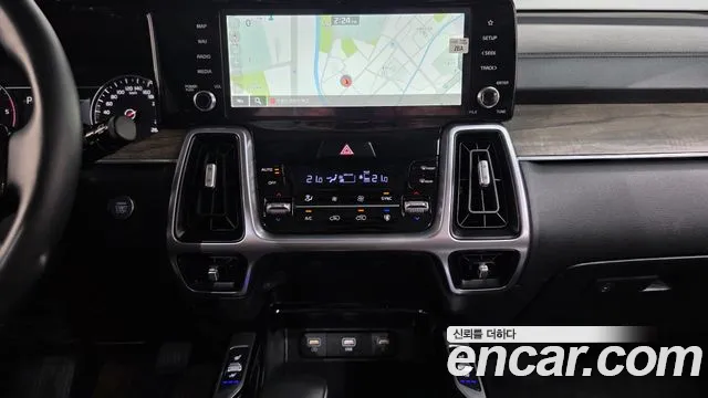 Kia Sorento — фото 13