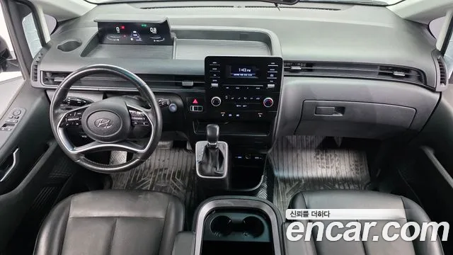 Hyundai Staria — фото 6