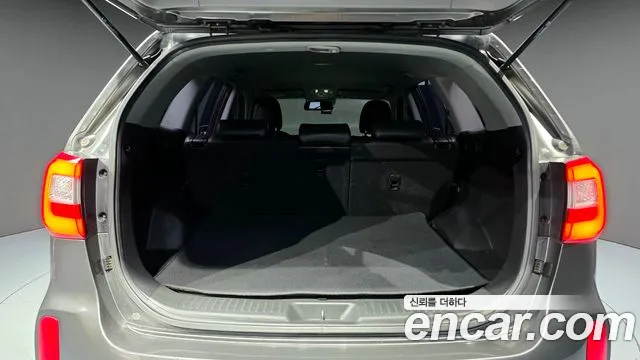 Kia Sorento — фото 27