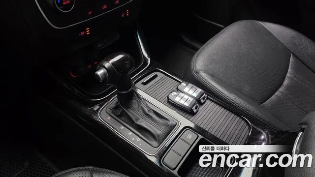 Kia Sorento — фото 9