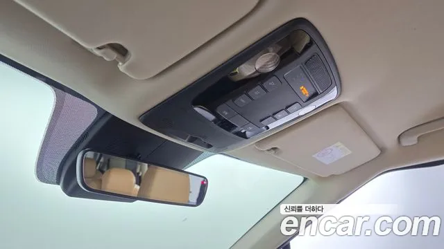 Kia Carnival — фото 20