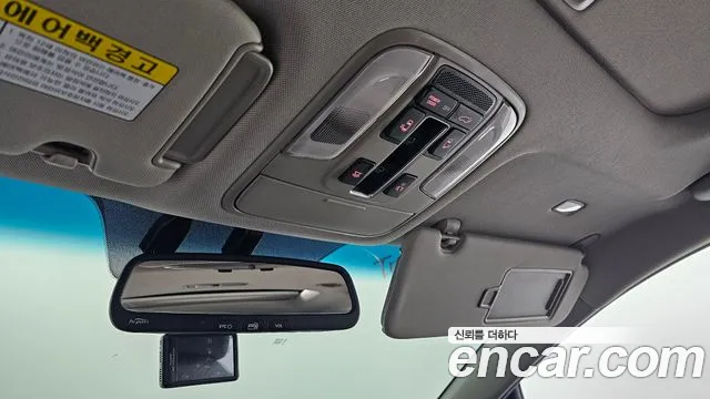 Kia Carnival — фото 18