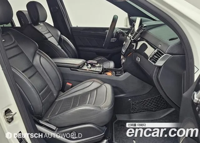Mercedes-Benz GLE-Class — фото 10