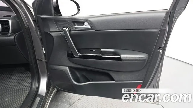 Kia Sportage — фото 23