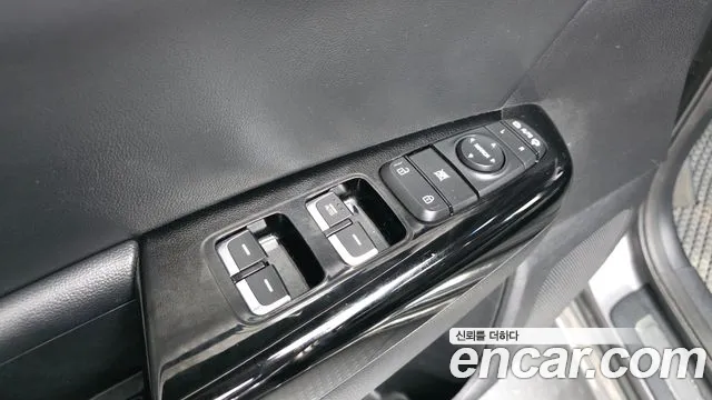 Kia Sportage — фото 29