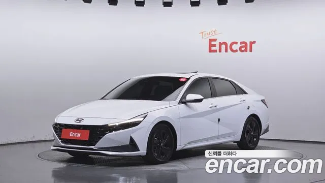 Hyundai Avante — фото 1