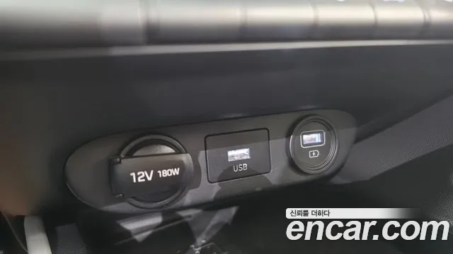 Hyundai Avante — фото 12