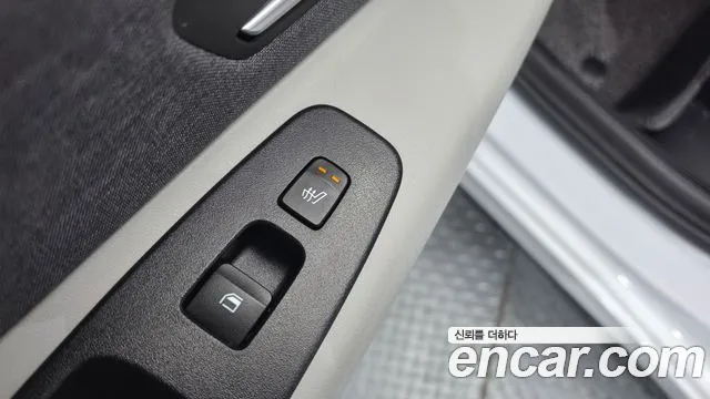 Hyundai Avante — фото 19