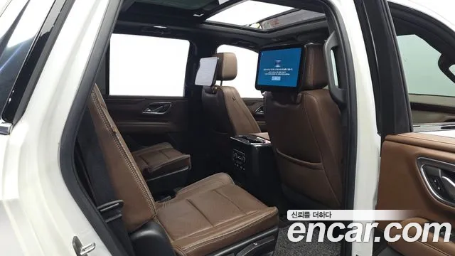 Chevrolet Tahoe — фото 11