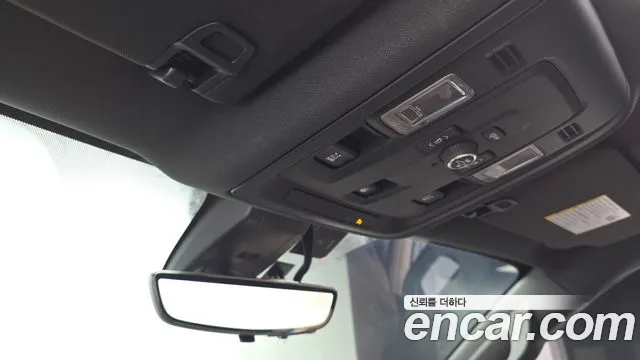 Chevrolet Tahoe — фото 31