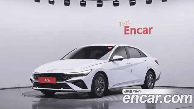Hyundai Avante — фото 1