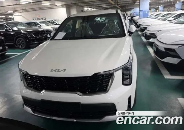 Kia Sorento — фото 1