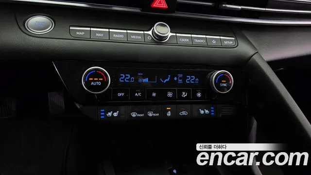 Hyundai Avante — фото 16