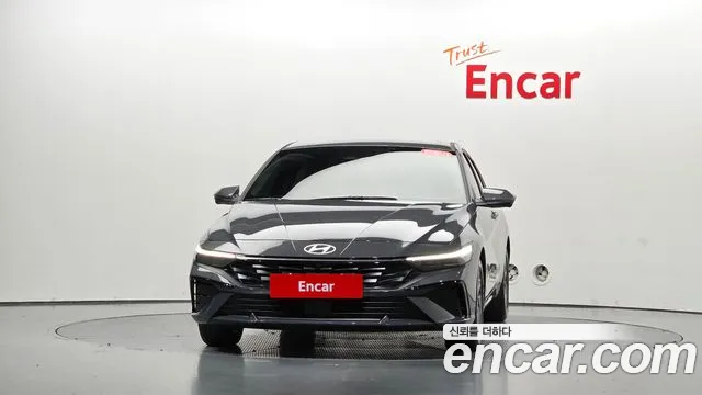 Hyundai Avante — фото 2
