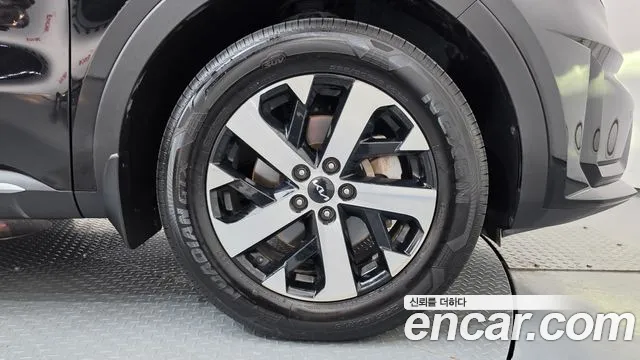 Kia Sorento — фото 21