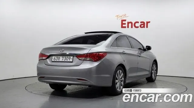 Hyundai Sonata — фото 2