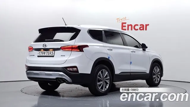Hyundai Santa Fe — фото 2