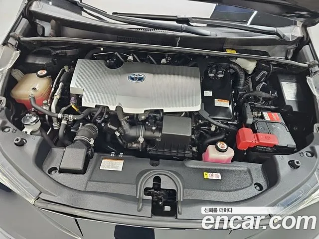Toyota Prius — фото 6