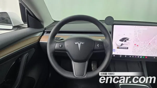 Tesla Model 3 — фото 13