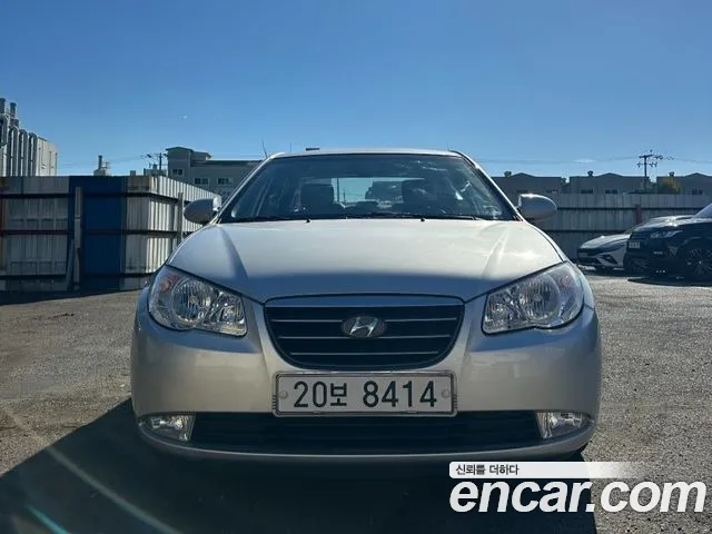 Hyundai Avante — фото 1