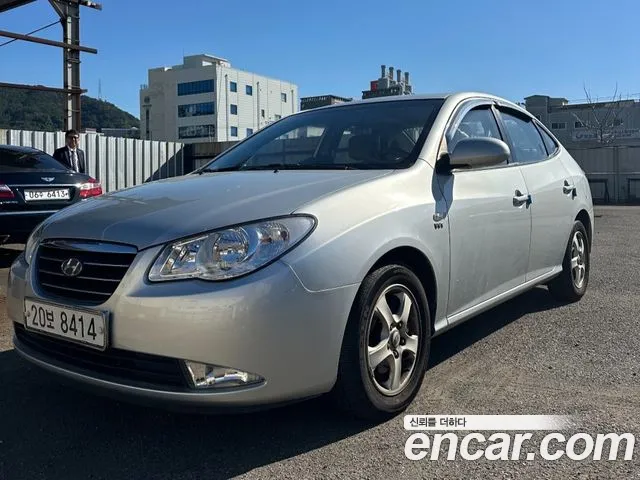 Hyundai Avante — фото 2