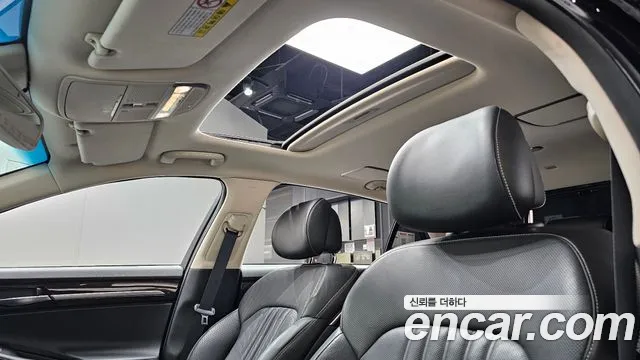 Genesis G90 — фото 15