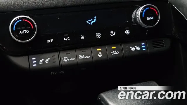 Hyundai Avante — фото 19