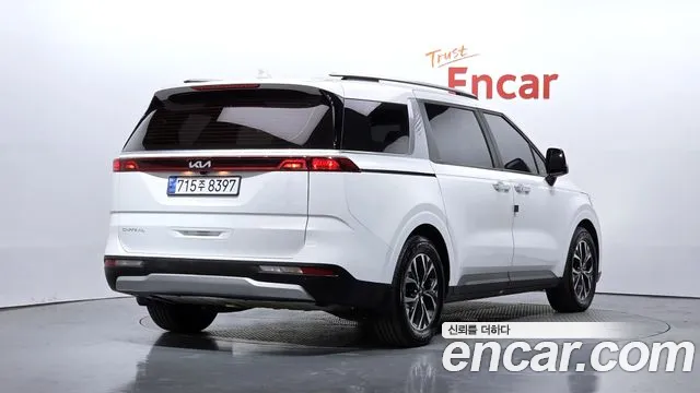 Kia Carnival — фото 2