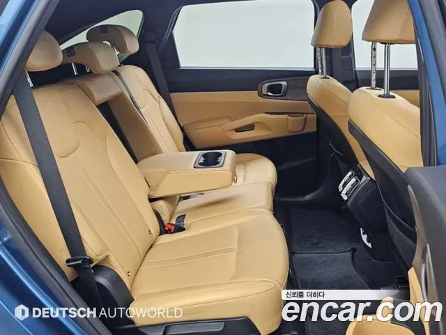 Kia Sorento — фото 12
