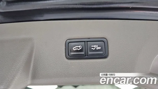 Kia Carnival — фото 14
