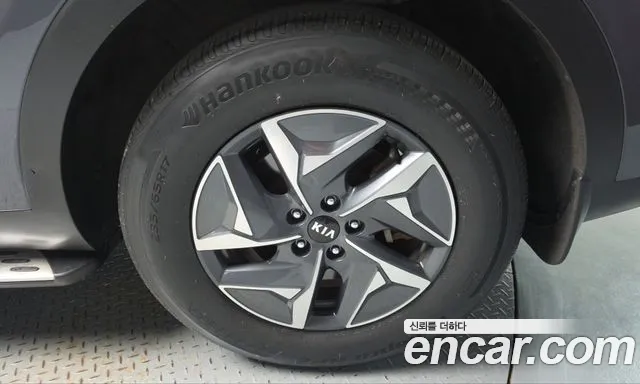 Kia Sorento — фото 21