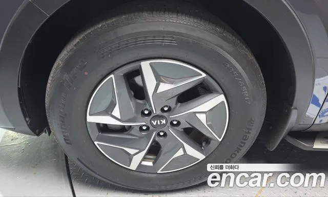 Kia Sorento — фото 5
