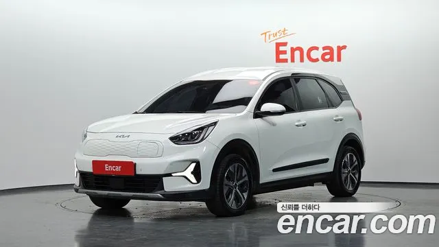 Kia Niro — фото 1