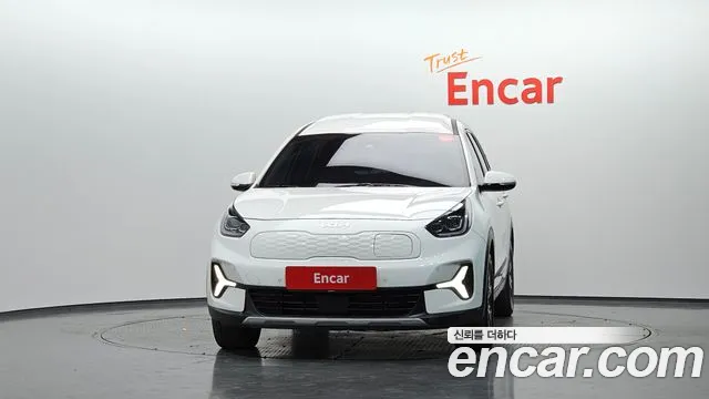 Kia Niro — фото 3
