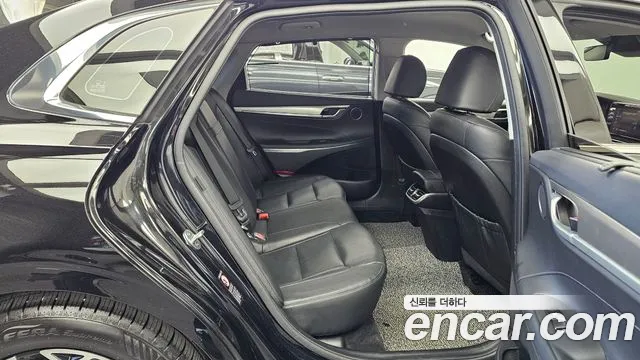 Hyundai Grandeur — фото 11