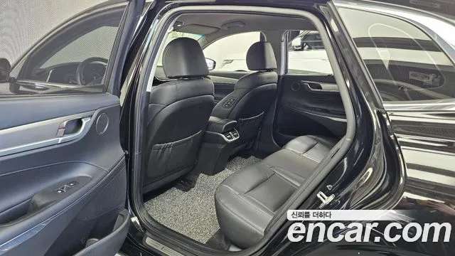 Hyundai Grandeur — фото 12