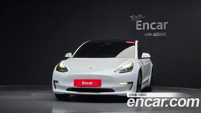 Tesla Model 3 — фото 2