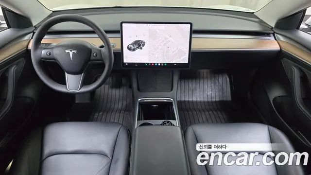 Tesla Model 3 — фото 6