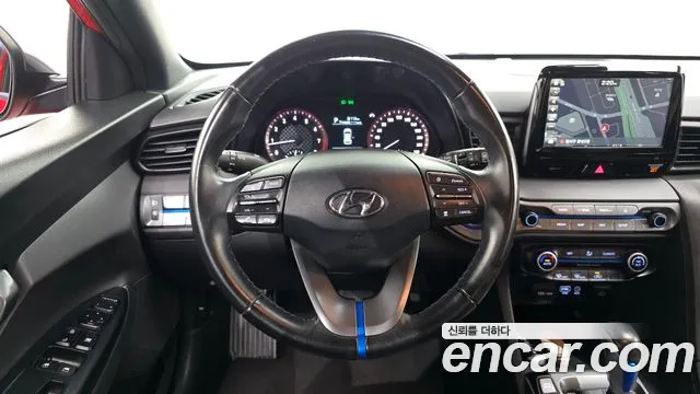 Hyundai Veloster — фото 12