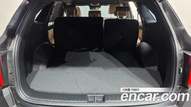 Kia Sorento — фото 17