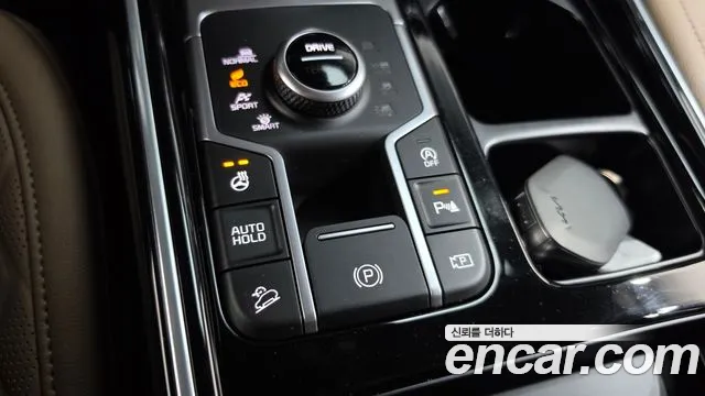 Kia Sorento — фото 18