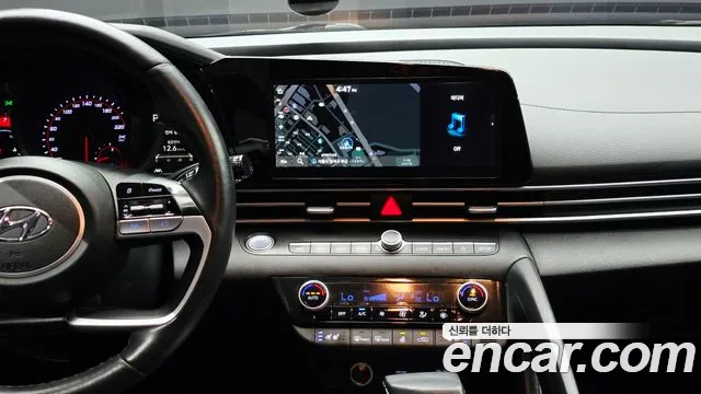 Hyundai Avante — фото 12