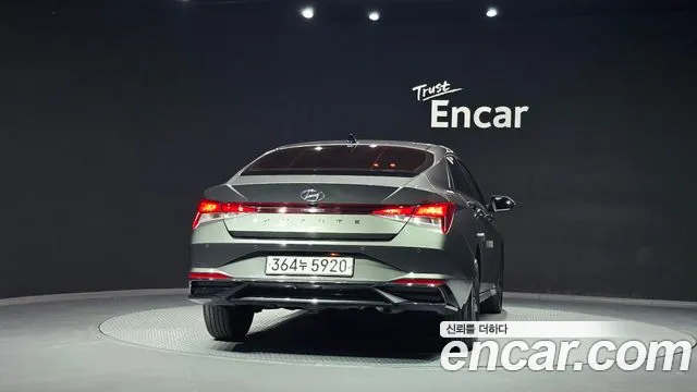 Hyundai Avante — фото 3