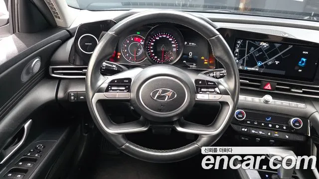 Hyundai Avante — фото 13