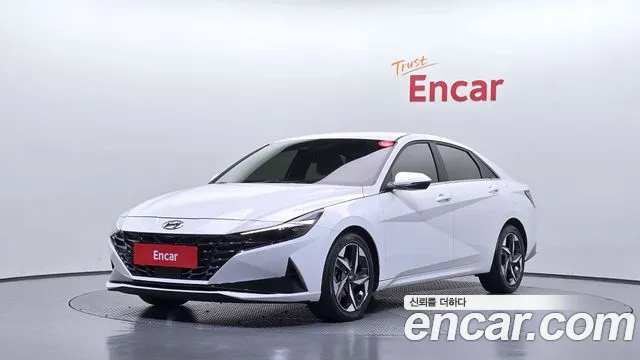 Hyundai Avante — фото 1